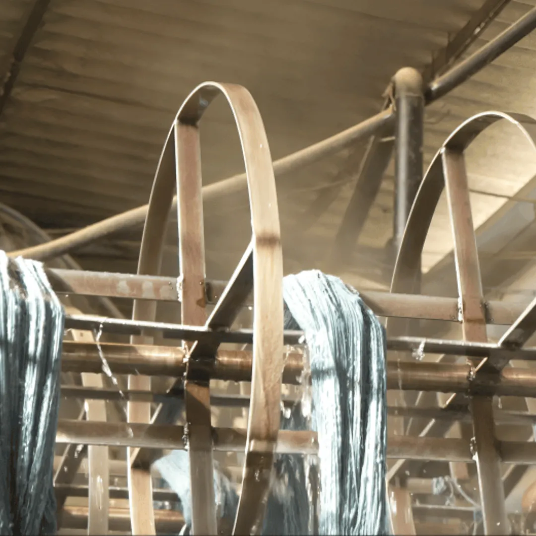 Eco-friendly yarn dyeing process in traditional vats